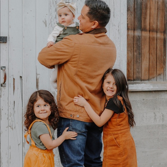 Meet your Posher, Jose - Picture 8 of 13